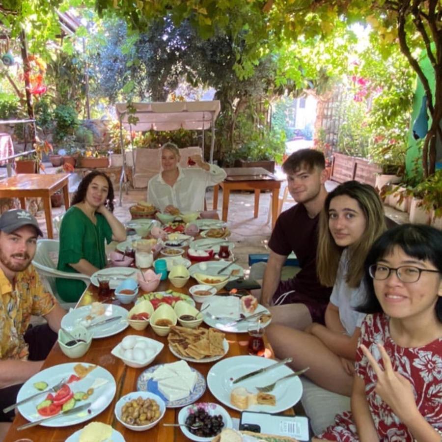 Likya Pansiyon Kaleucagiz ภายนอก รูปภาพ
